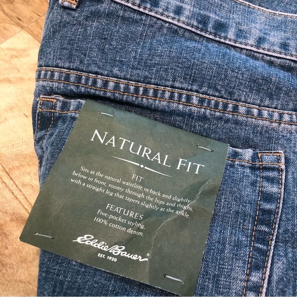 NWT Eddie Bauer Blue Denim Jeans Natural Fit Straight Leg 37x32 Womens Size 18 - Picture 6 of 13